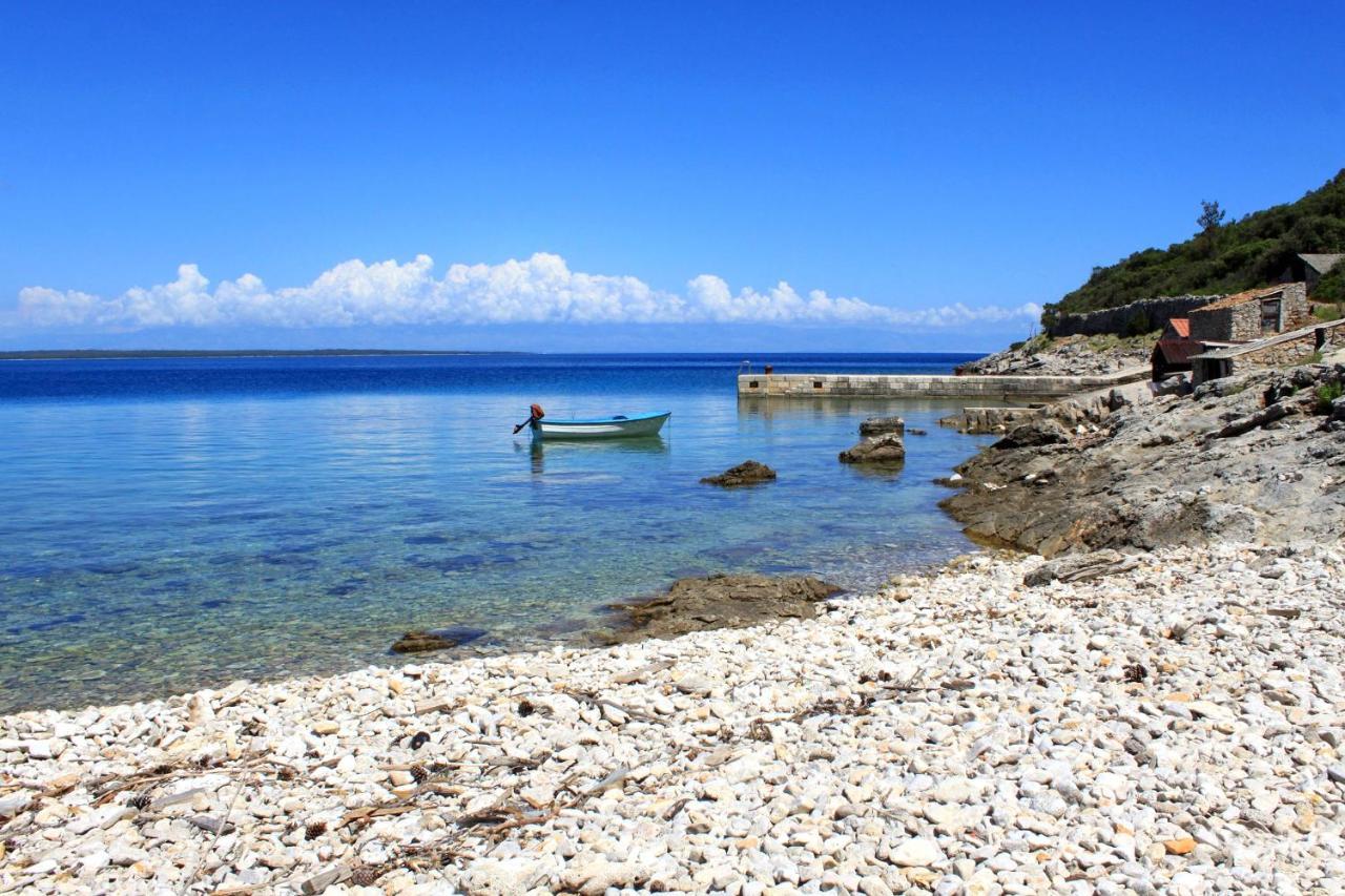 Apartments With A Parking Space Cunski, Losinj - 7867 Exterior foto