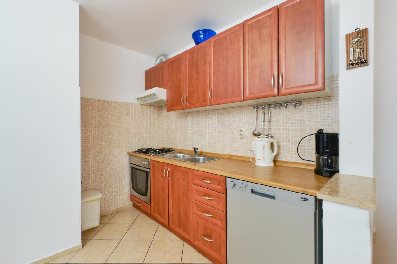 Apartments With A Parking Space Cunski, Losinj - 7867 Exterior foto