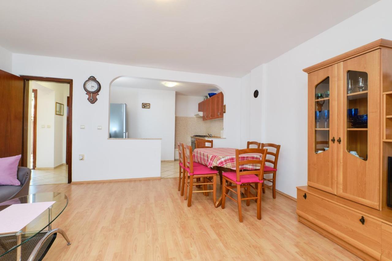 Apartments With A Parking Space Cunski, Losinj - 7867 Exterior foto